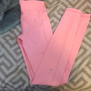 Pink Lululemon leggings- perfect condition